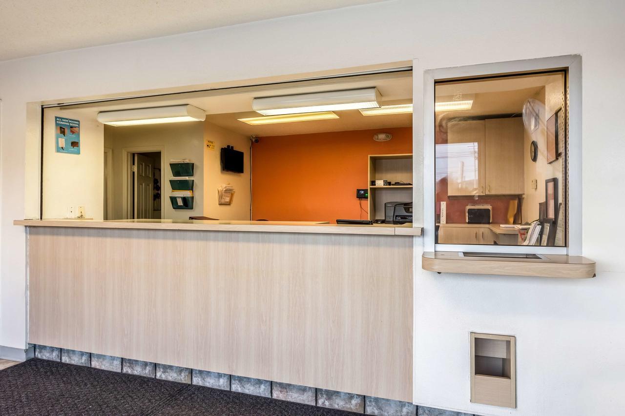 Motel 6 Chattanooga East Eksteriør billede
