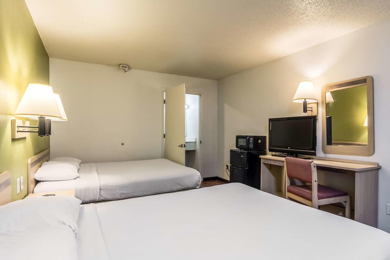 Motel 6 Chattanooga East Eksteriør billede