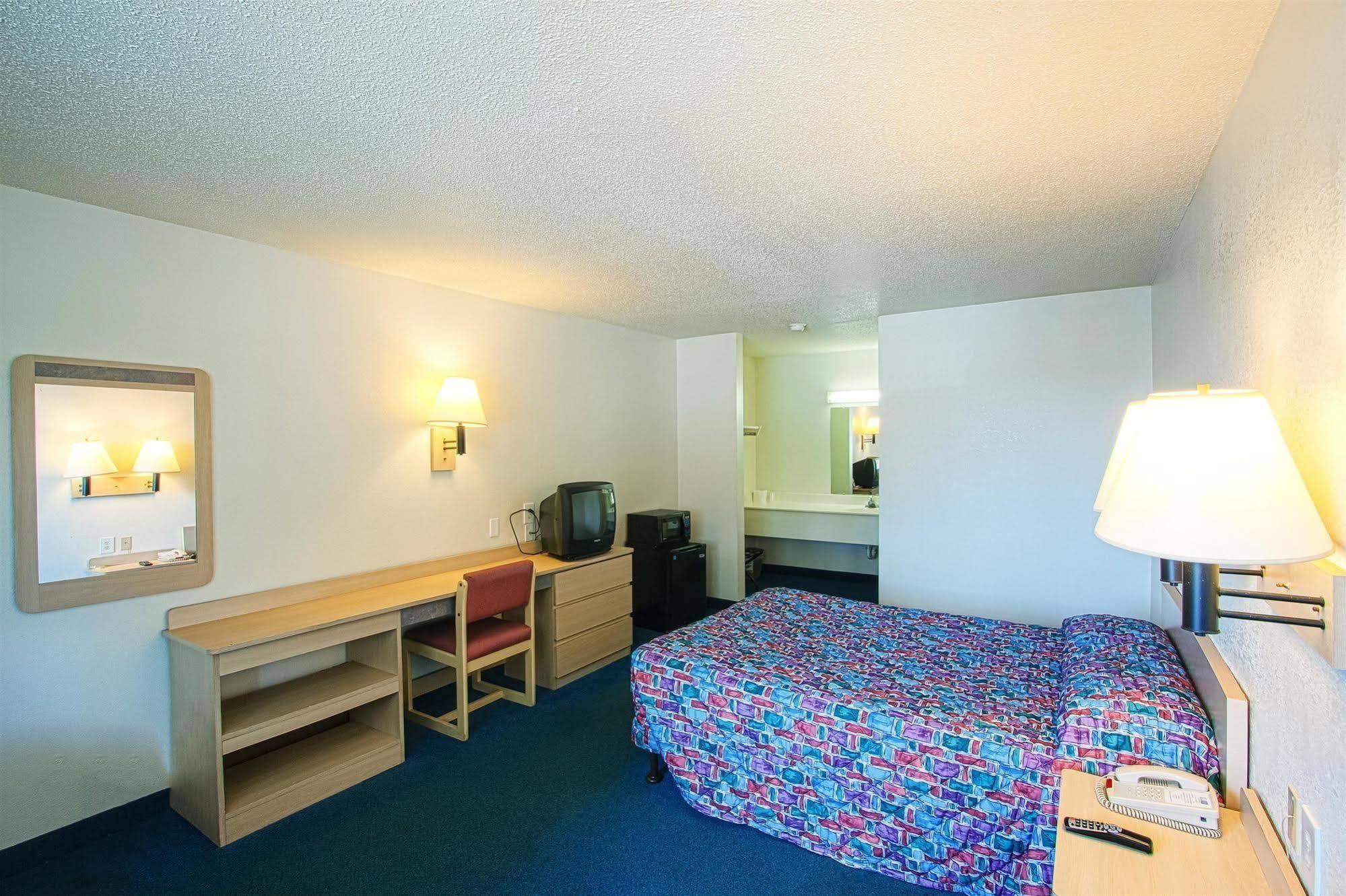 Motel 6 Chattanooga East Eksteriør billede